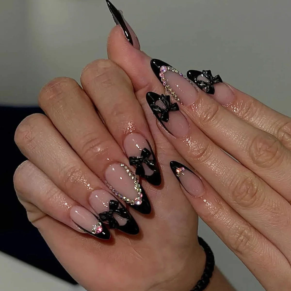 Black French Tips Press on Nails 3D White Bowknot Alloy Stars Designs Fake Nails Ballet Charms False Nails Korean Manicure 24Pcs