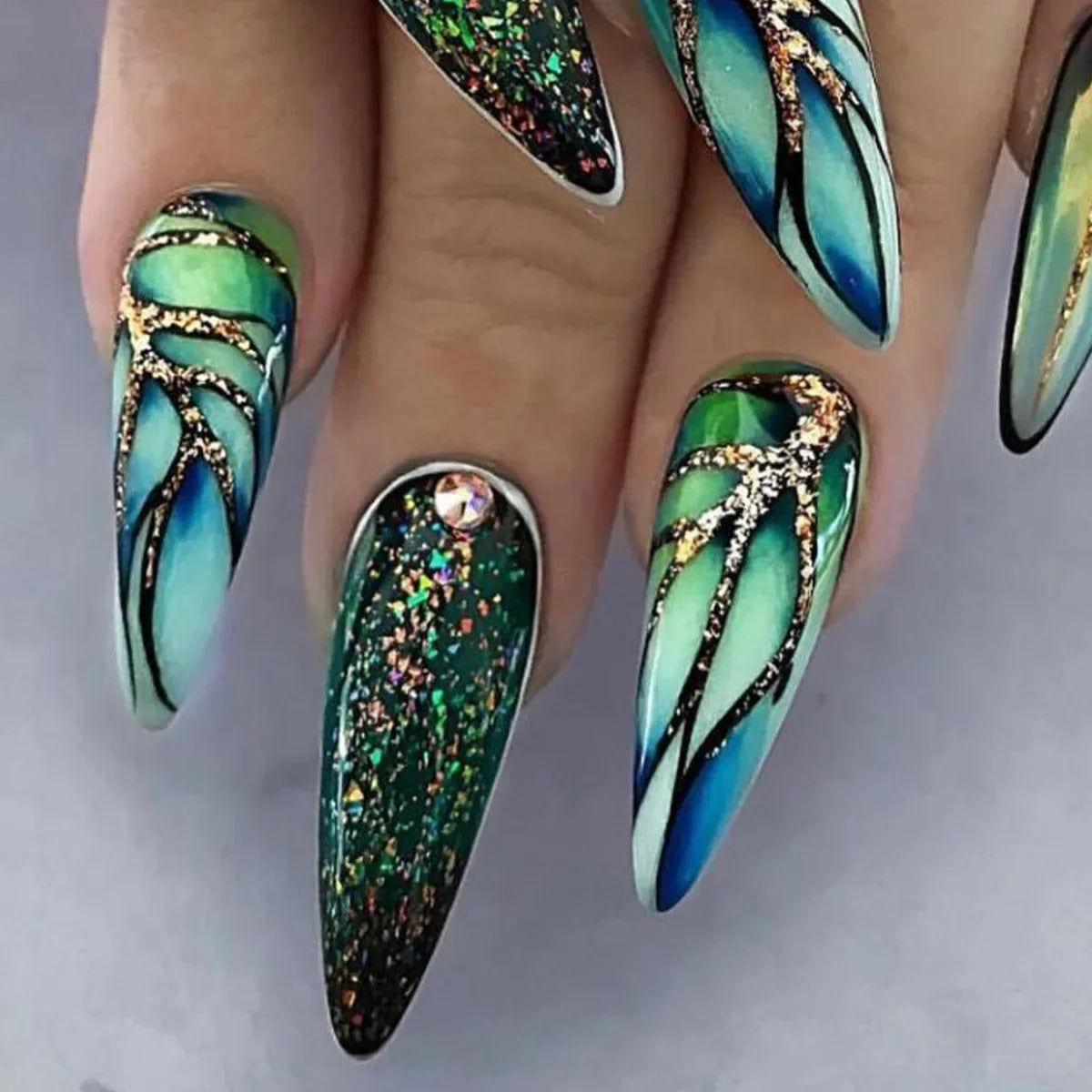 24Pcs Mid-length False Nails with Almond Head Design Brown Gold Lines Fake Nails Oval Wearable French Press on Nail Tips