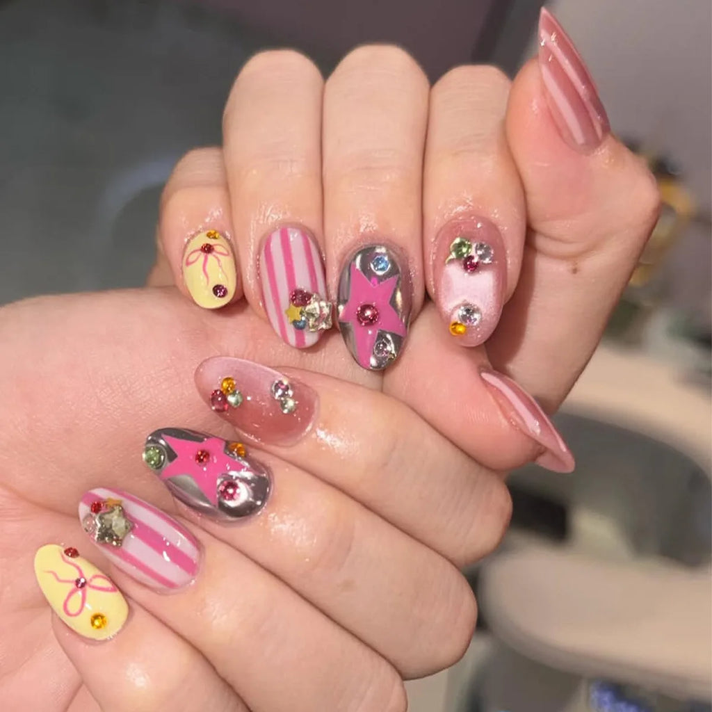 24pcs Rhinestone Star Design Nails Sets Press on Long Almond Nails Tips Pink Fake Nail Art French Leopard Print Black False Nail