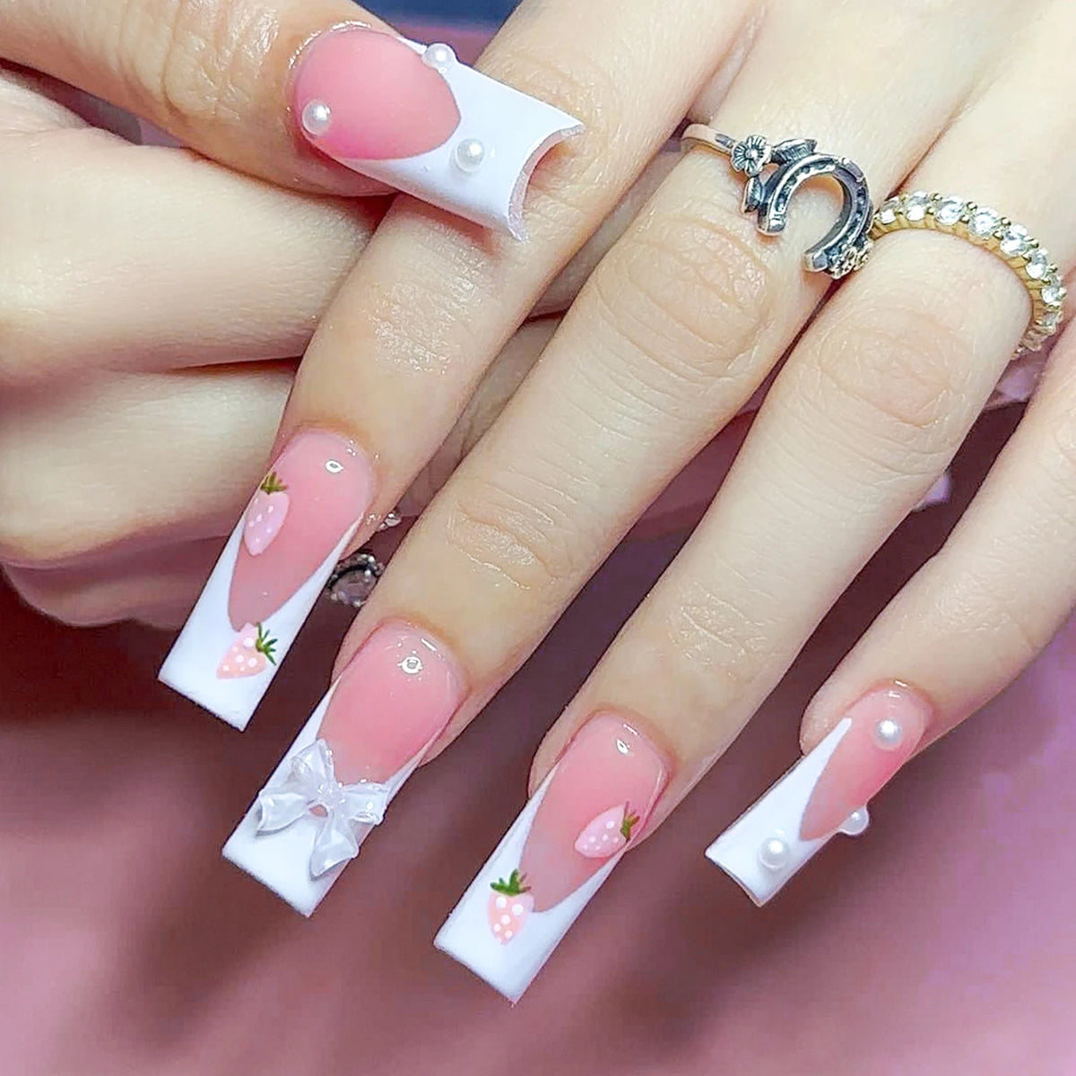 Black French Tips Press on Nails 3D White Bowknot Alloy Stars Designs Fake Nails Ballet Charms False Nails Korean Manicure 24Pcs